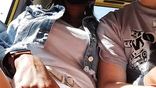 Uber'de kız arkadaşıma mastürbasyon yapıyorum