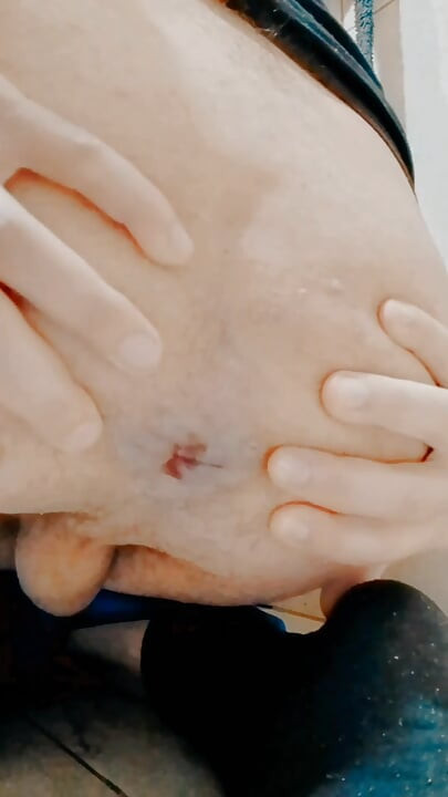 🤤신나는 "향수 에센스"를 열어