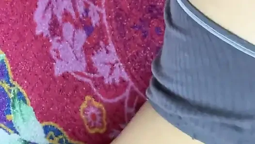 Azgın Riya üvey erkek kardeşi tarafından günlük yarak dozunu alıyor - sert desi amının içine büyük boşalma ile sikişiyor
