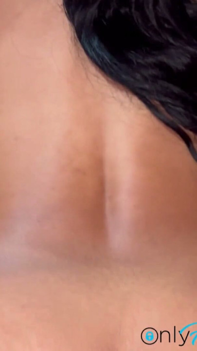 Stepdaughter Gets Help From stepfather To Make Her Boyfriend Jealous | Clip 2