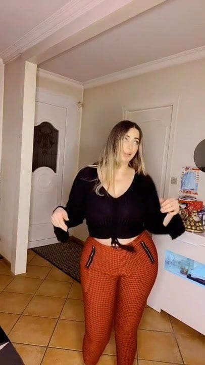 sarah morocan sexy fucking body32
