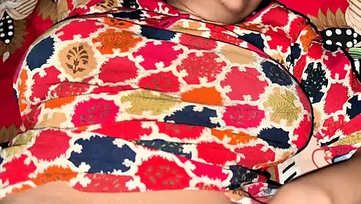 Desi auntie anal sex very hard