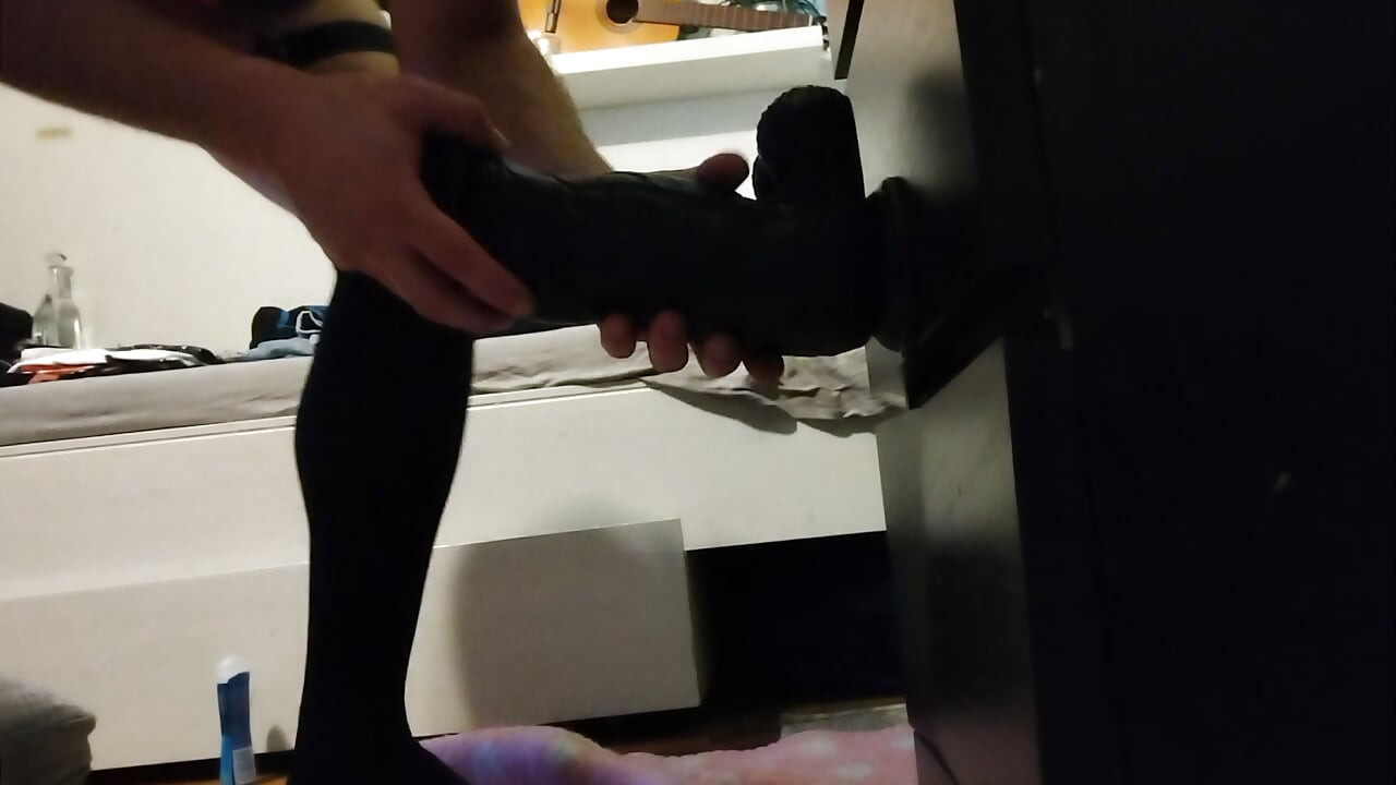 私の古い部屋では、BBCと大変な思いをしました