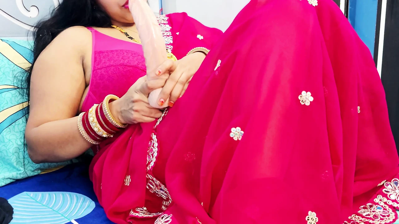 When the Husband's Cock Didn't Get Hard, the Wife Used a Toy to Get Her Juices Flowing