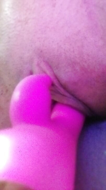 Fucking my pussy on the bench
