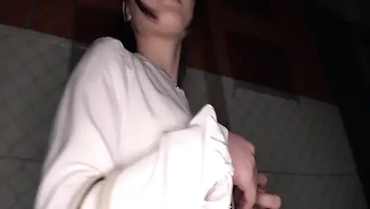 P122G04 Pick up an older sister with a neat and quiet atmosphere and go to the hotel! In fact, a girl with a strong libido who is expecting a naughty development