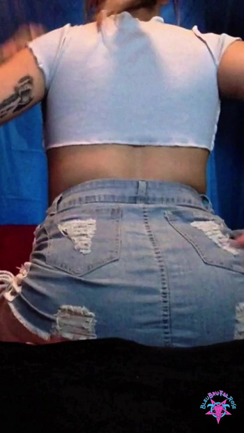 WET THROAT SHAWTY - WATCH THE FULL PORN CLIP ON MY PROFILE