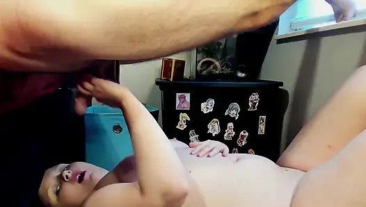 Üvey anne kötü oğlunun yarağını sağıyor