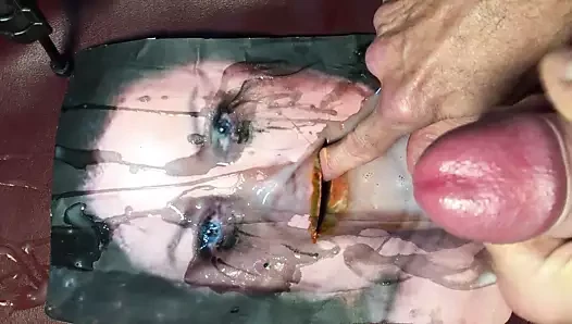 bukkake per la splendida puttana Mariangela
