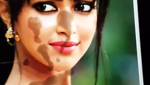 Amala paul cumtribute