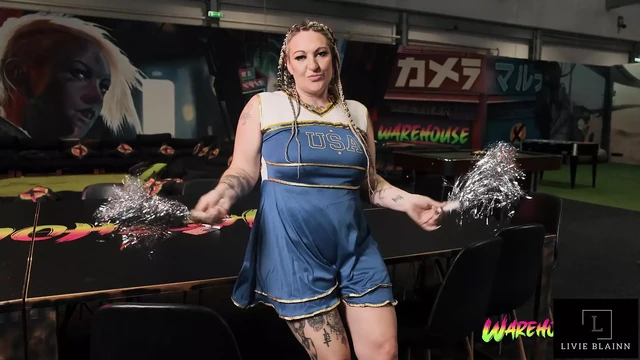 Livie Blainn Cheerleader