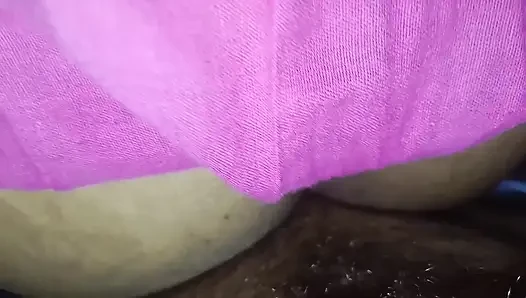 When her husband went to the bathroom in the kitchen, sister-in-law was alone, then sister-in-law's ass pussy fucked in the dog style of the land chusa.