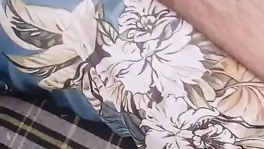 Priya Bhabhi fickt erstmals arsch mit Devar