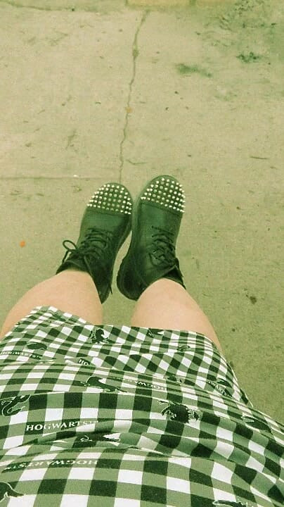 Fotos de Meus Pés em Meias de Botas e Nuas
