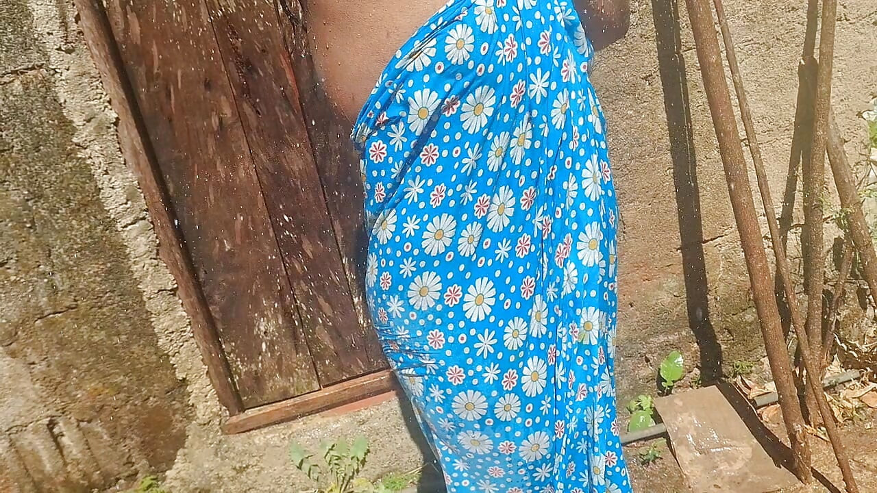 Stepmom Bathing Outdoor in the morning