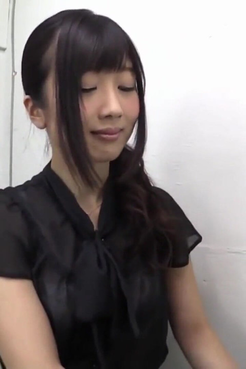 The Allure of Sheer Temptation. Hibiki Otsuki's Elegance Shines Through Every Glance. - Ep2