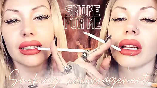 Büyüleyici ASMR'nin orgazm inkarı ile vuruş ve sigara içme teşviki!