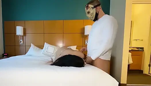 Raquel love si cewek semok latina dengan pantat bahenol dientot habis-habisan sama kontol besar jason hari Jumat ke-13! Steve Rickz