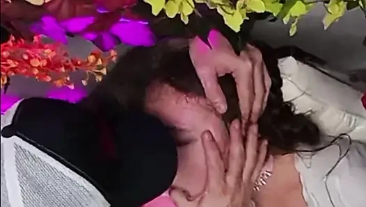 Извращенная Gia Derza встречается с Nade Nasty для грязного анала!