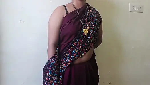 Hot Indian Desi Village Bhabhi