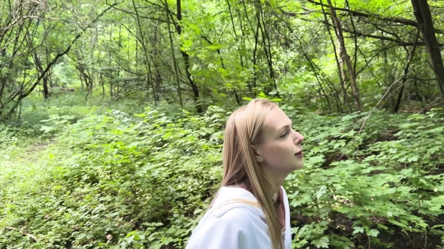 A TINDER DATE ENDED WITH FUCKING IN THE FOREST. SHE GAVE IT TO ME FOR 500 RUBLES.