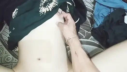 Junge asiatische freundin (18+) Erste romantische nacht im hotel - echtes amateur-paar