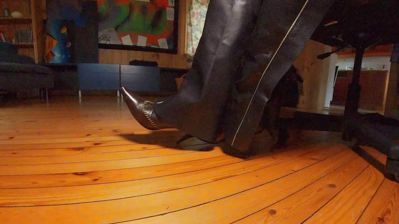 Leather chaps and pointy boots