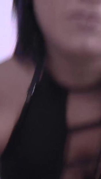Stunning moment from "Erste Erfahrungen beim casting"