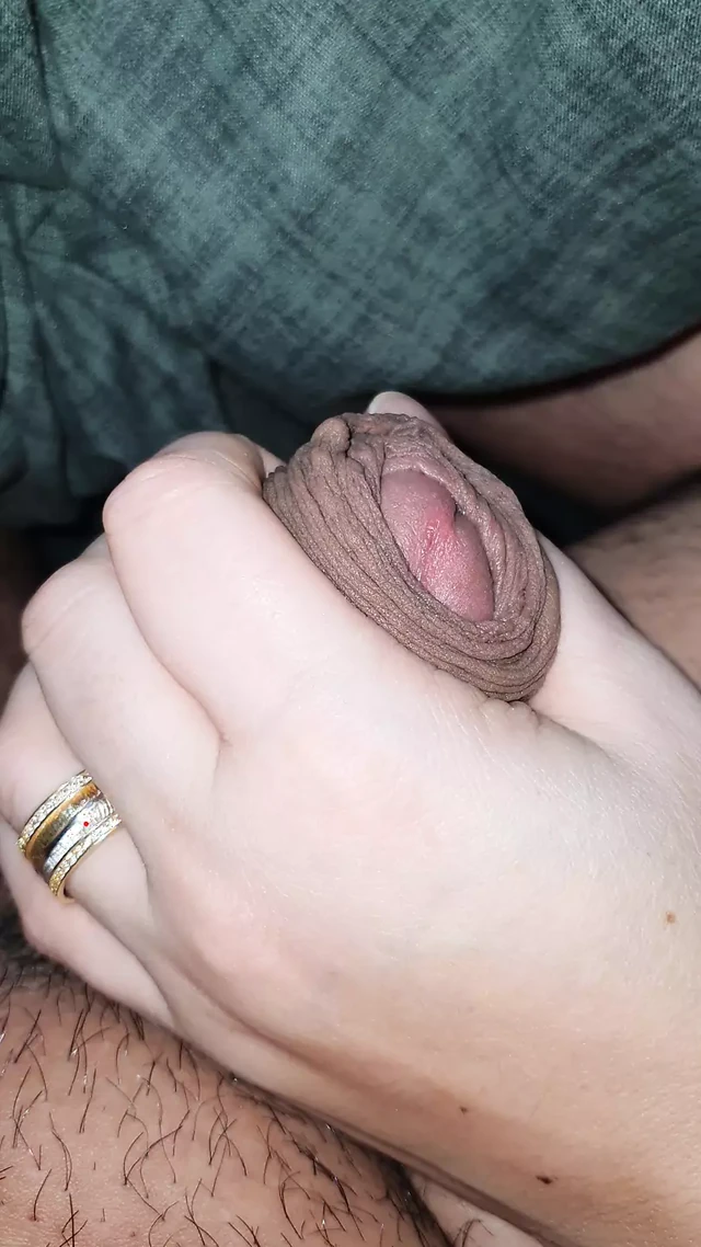 Step mom never will let down step son without a good handjob