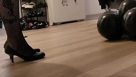 Balonları ve o topları da patlat