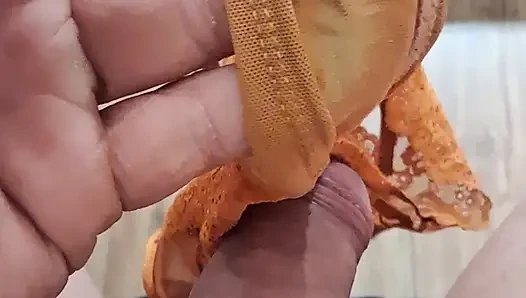 Döllü külot