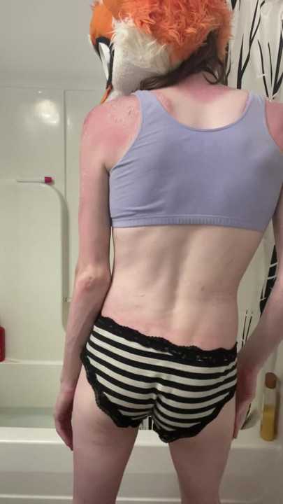 Another Sexy Fox Tease