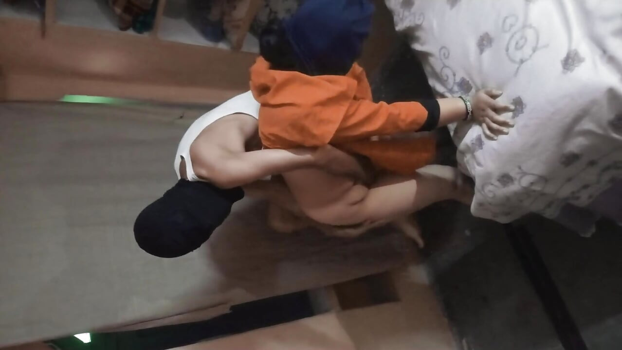 德西村姑，德西女孩在戶外緊緻的小穴浪漫大奶XXX性愛彩信