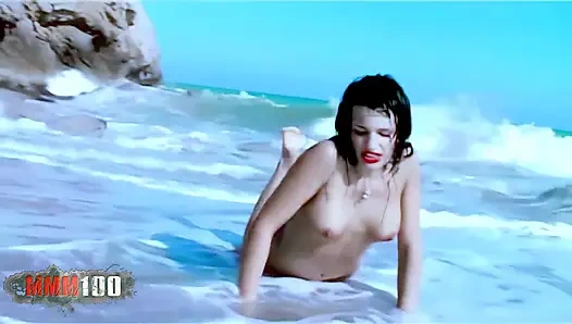 Nina Roberts: the Incredible Nina Robets Stripping in the Sea