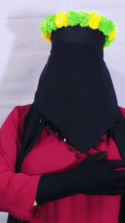 Bengali beautiful housewife having sex with office boss | Clip 1