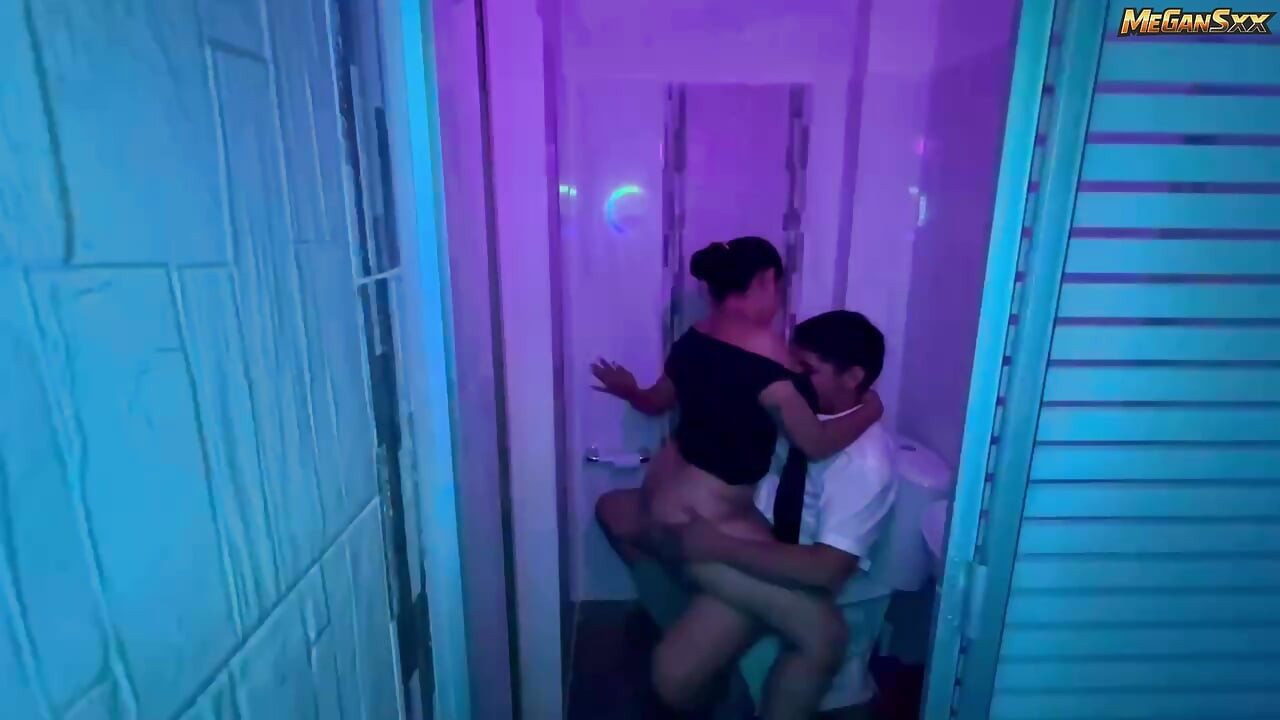 Fucking in the bathrooms of the disco
