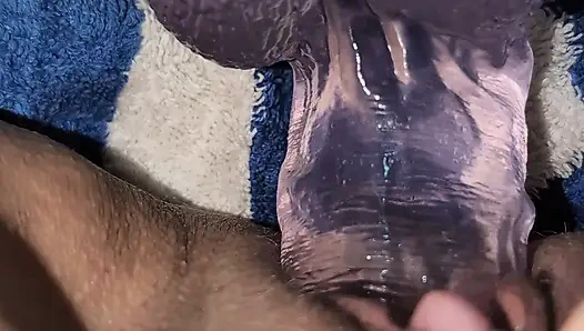 Yeni büyük dildo amcık fışkırtmalı orta yaşlı seksi kadın