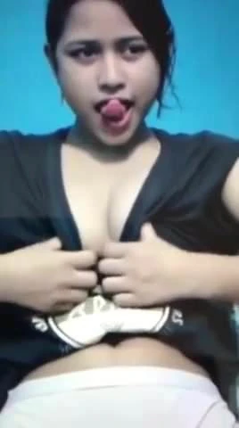 My Facebook friend Claire Valenzuela motas