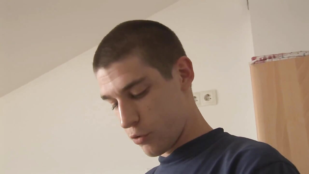 야외에서 따먹히는 겸둥이 십대