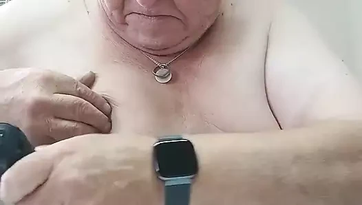 Başka bir vücut tıraşı