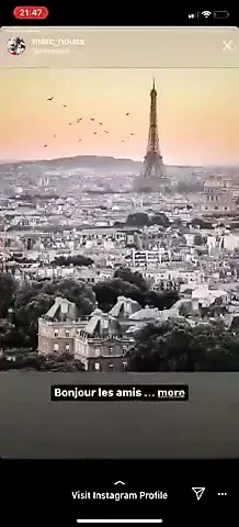Suzanita si pokazva cicite