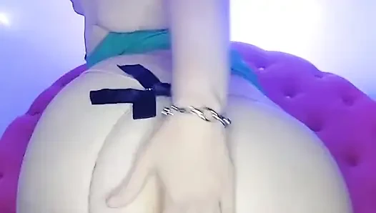 Arkadaşımın büyük kızı seni baştan çıkarıyor ve seni erkek yapıyor!!!