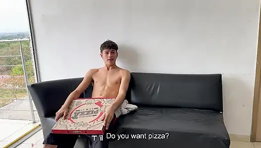 Saya bosan jadi saya memutuskan untuk mengerjai saudara tiri saya sehingga saya bisa dia