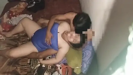 Vücudumun diğer erkekler tarafından zevk edilmesine izin veriyorum
