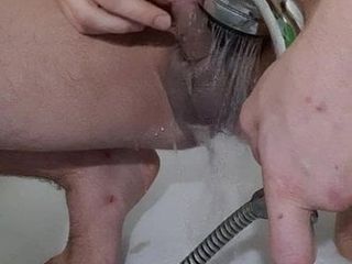 Penis Eiskalt duschen