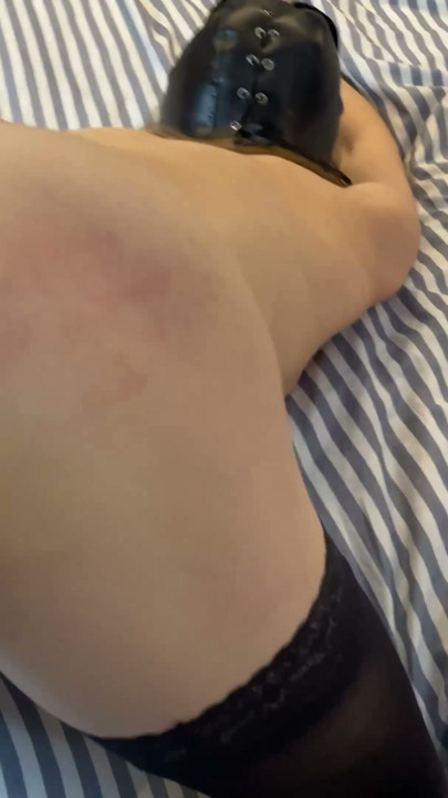 deep fist fucking of obedient nymphomaniac | Clip 1