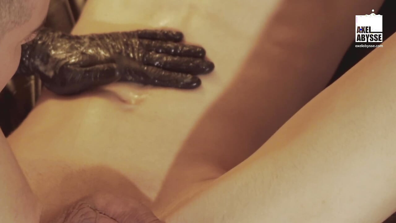 Pup Davey Ass Takes Axel Abysse Whole Arm