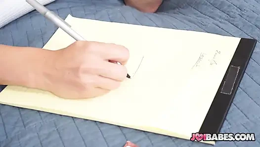 Minyon üniversiteli kız Emma Hix ile 31 talimatı