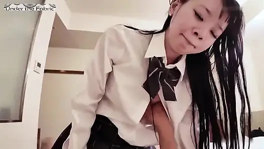 Тугая Cosplay Heat: миниатюрная 22-летняя красотка, взятая глубоко в теплой, интимной отделке