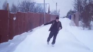 Снежный герой